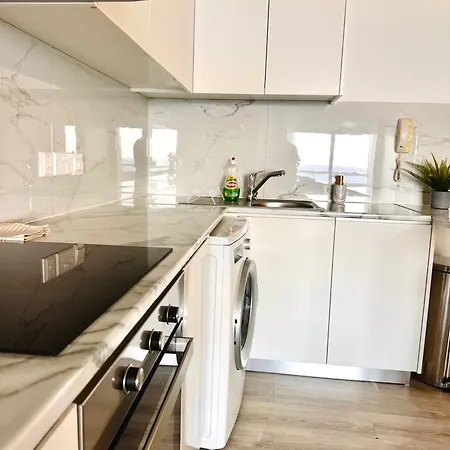 Sea View 3 Bedrooms Apartment Limasol Dış mekan fotoğraf