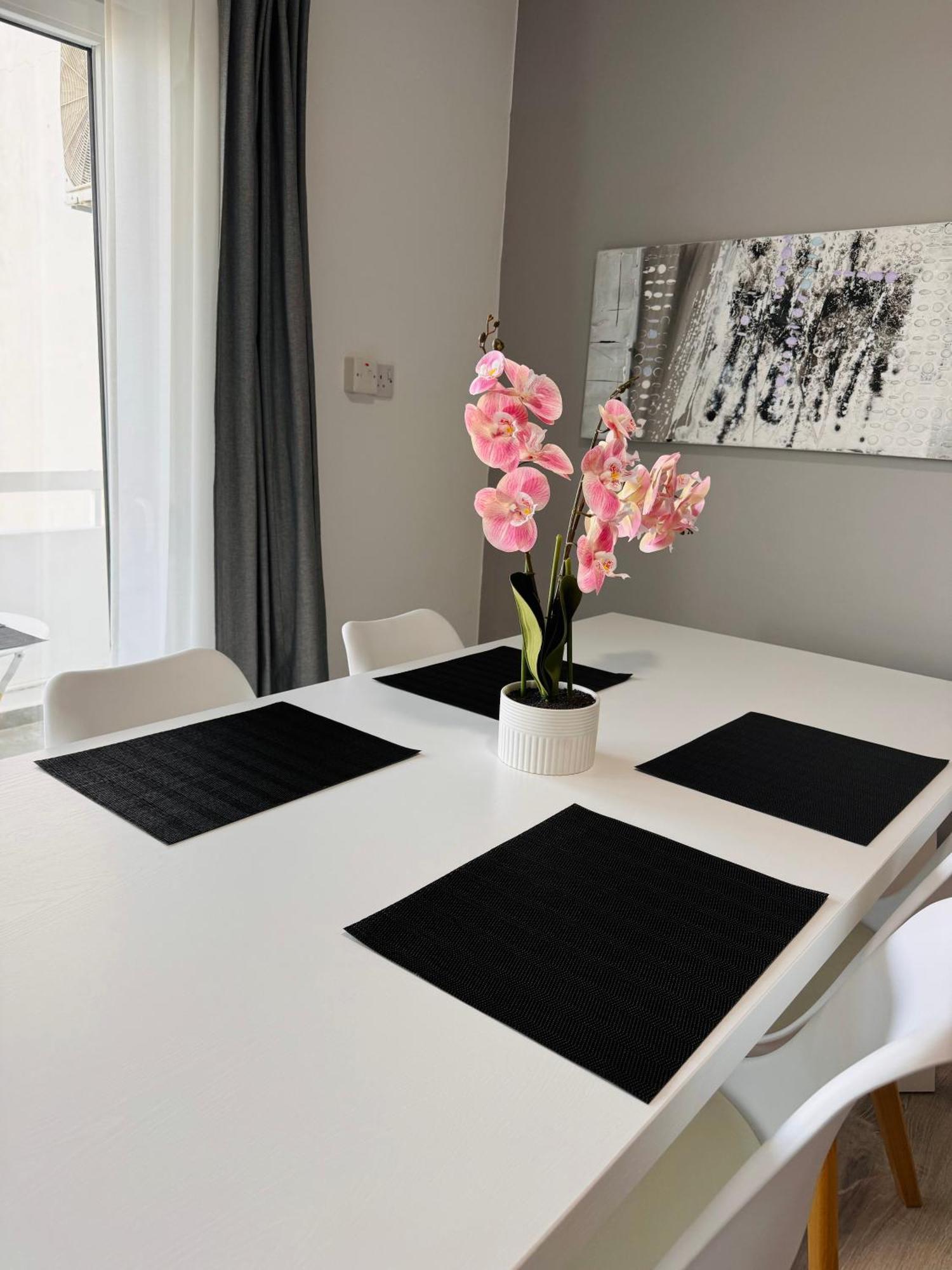 Apartment Sea View 3 Bedrooms Limassol
